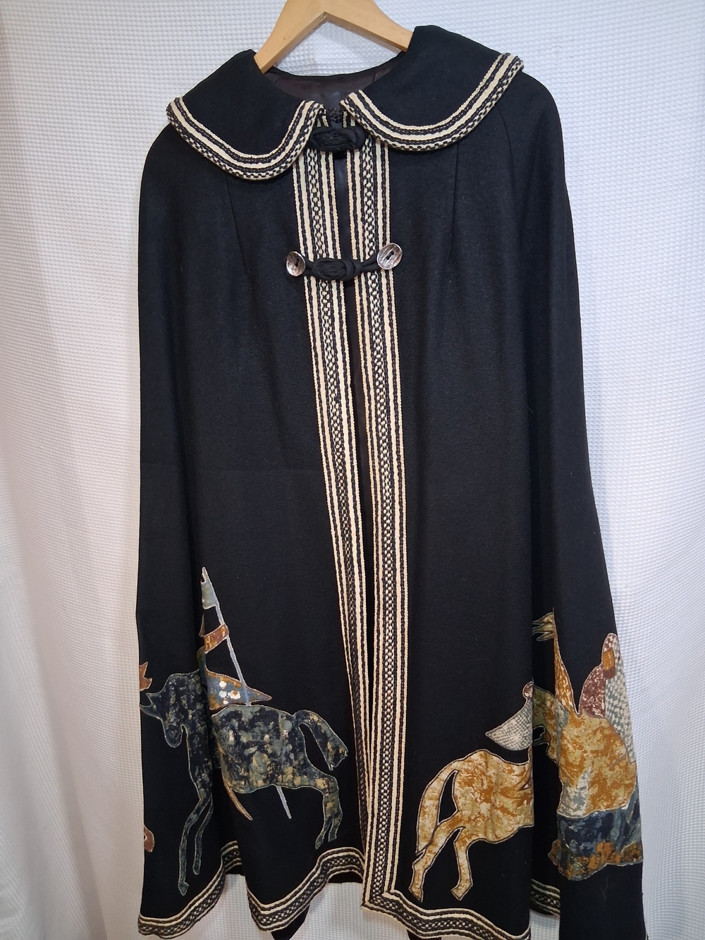 Vintage Folk Art Wool Cape Cloak Black Embroidered Horse Aplique